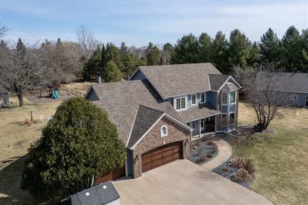 What Homeowners Should Know About Exterior Remodeling to Improve Home Value?